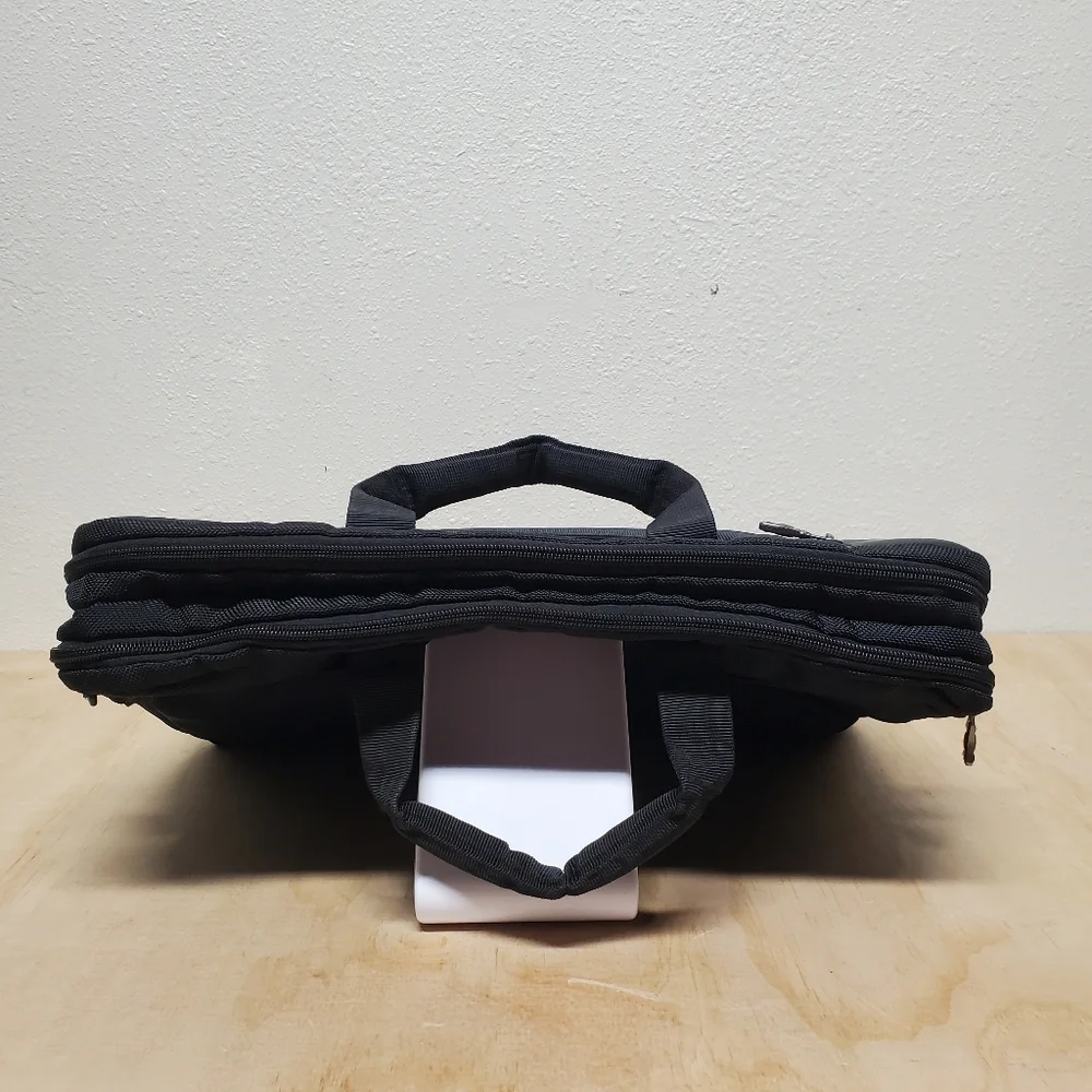 SwissGear Wegner Swiss Army Black Padded Laptop Briefcase